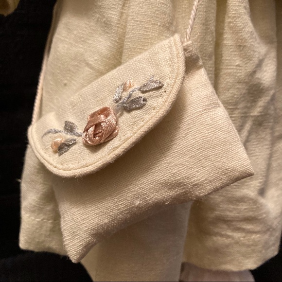 Vintage Brass Key Collectible Porcelain Doll (Reg.No PA2346) with Stand - Picture 5 of 16